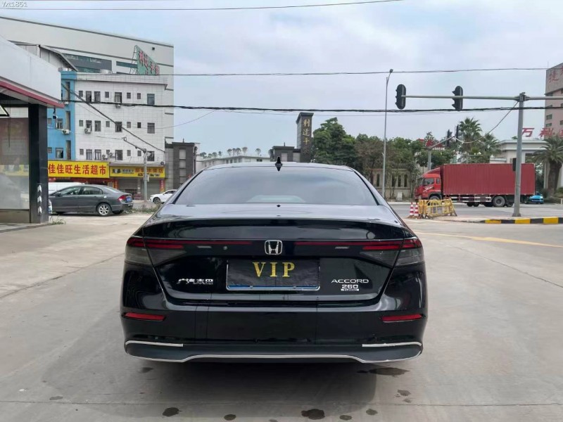 东莞24年本田雅阁7