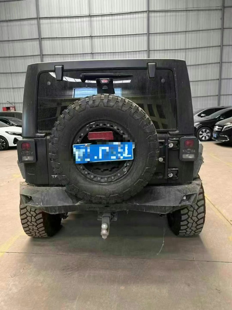 咸陽15年Jeep牧馬人9