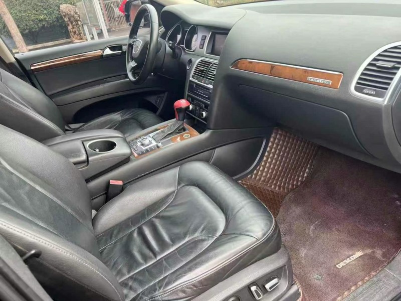 枣庄15年奥迪Q76