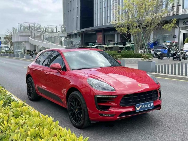 深圳18年保時捷Macan2