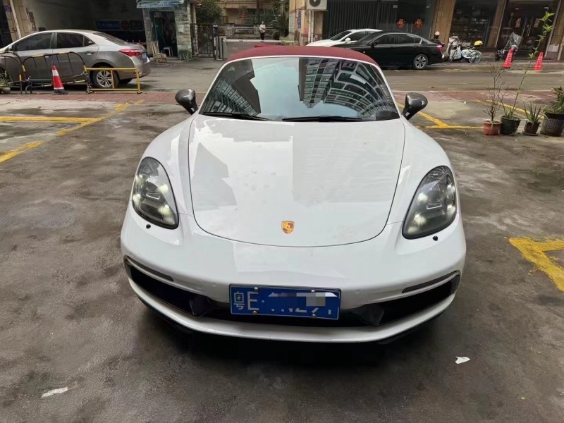 东莞22年保时捷7181