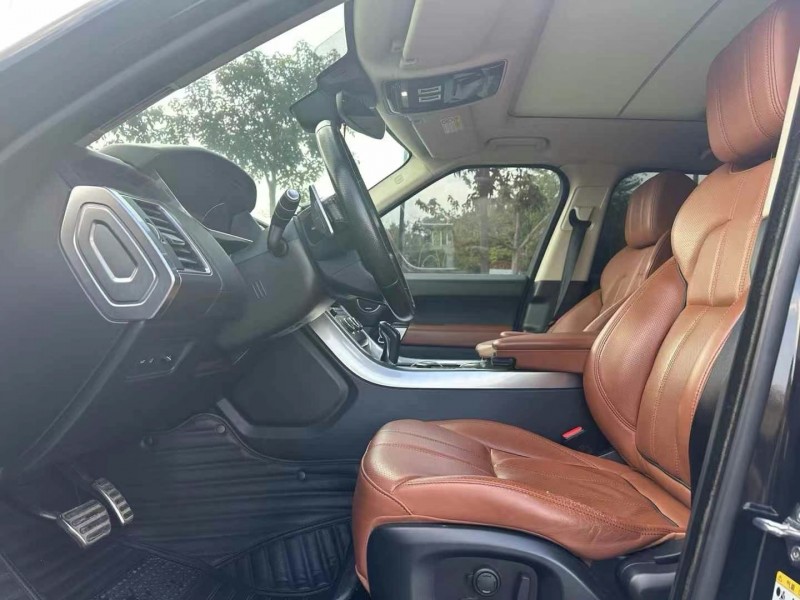 东莞17年路虎揽胜运动5