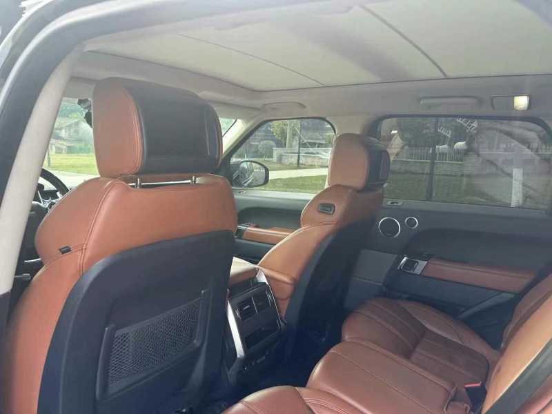 东莞17年路虎揽胜运动6