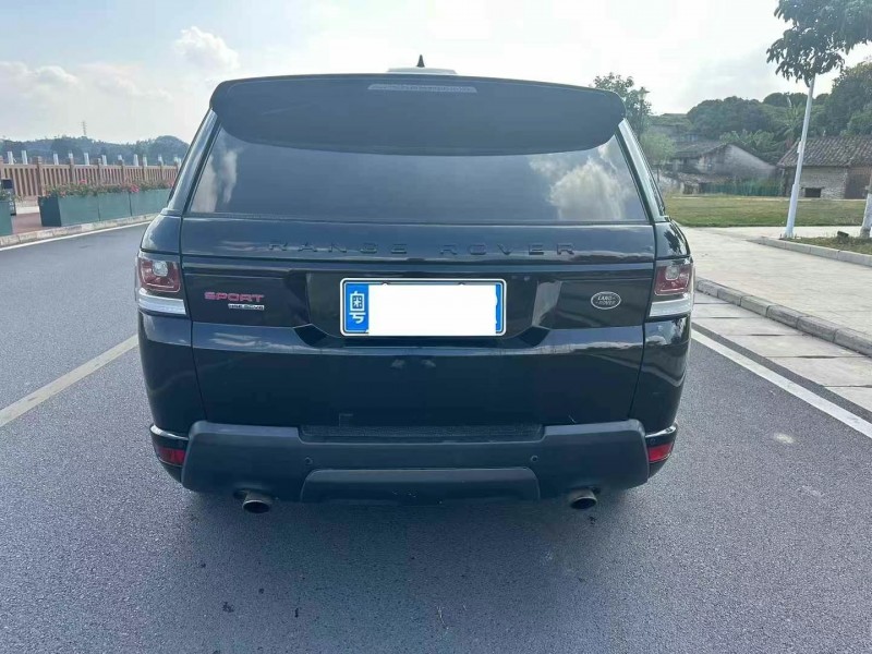 东莞17年路虎揽胜运动9