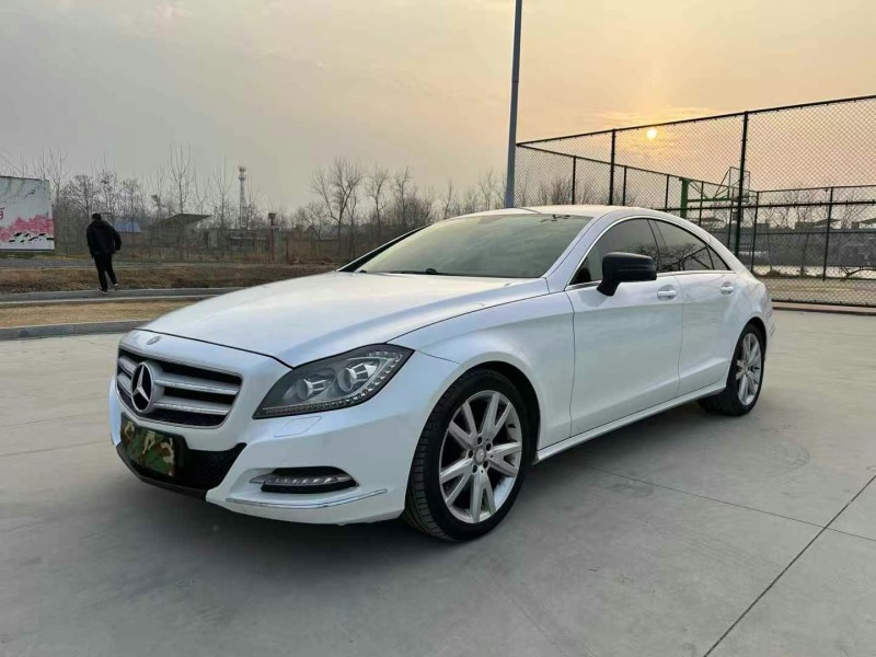 徐州13年奔驰CLS3