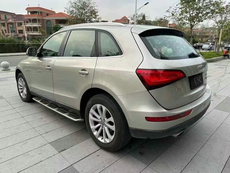 东莞15年奥迪Q54