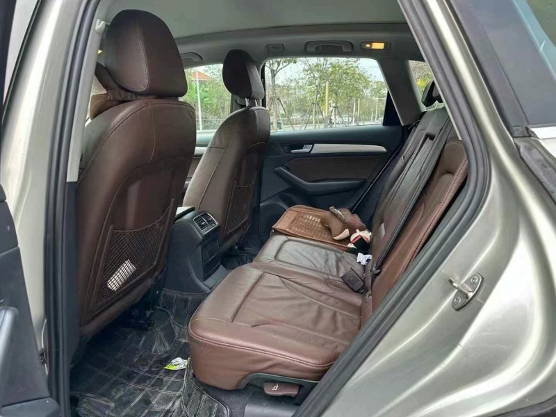 东莞15年奥迪Q57