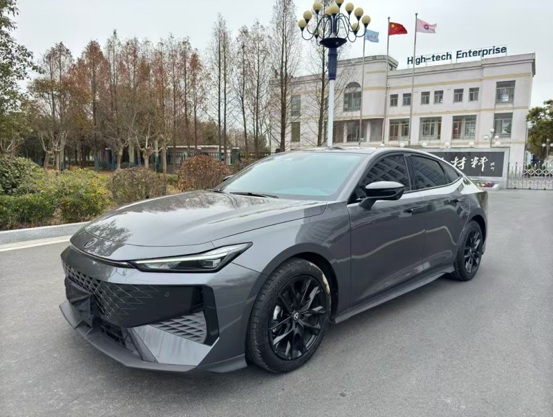 鹽城24年長安汽車UNI3