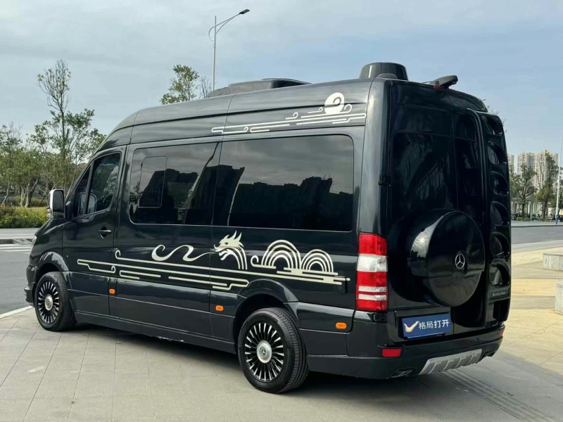 东莞16年奔驰斯宾特8