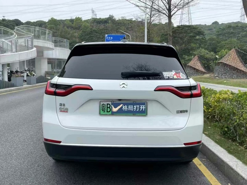 深圳21年蔚來ES89
