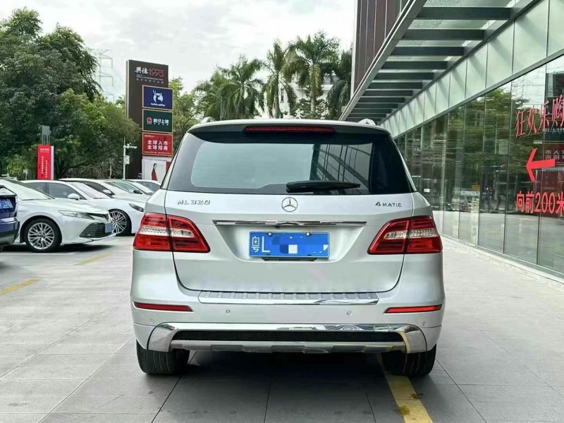 广州14年奔驰ML9