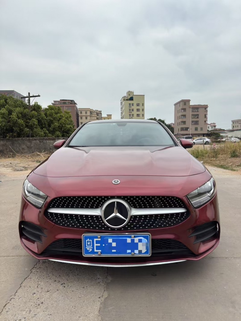 广州21年奔驰A1