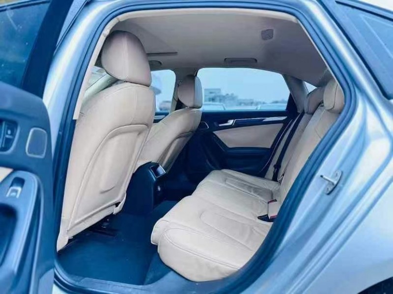 东莞12年奥迪A4L6