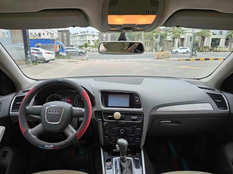 东莞11年奥迪Q54