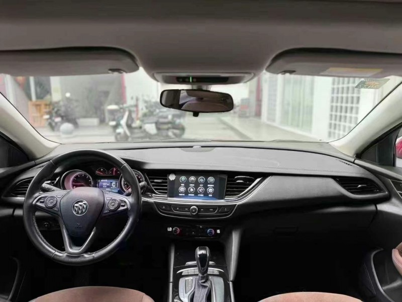 广州18年别克君威4