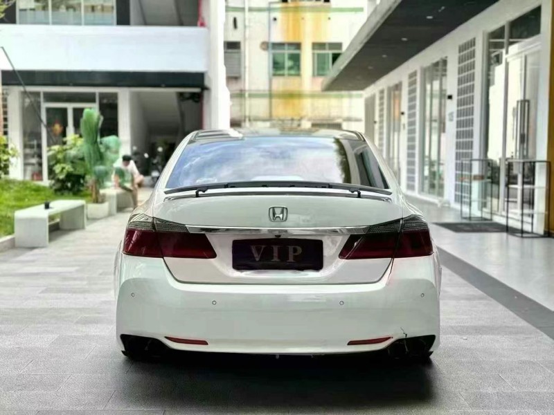 广州16年本田雅阁8