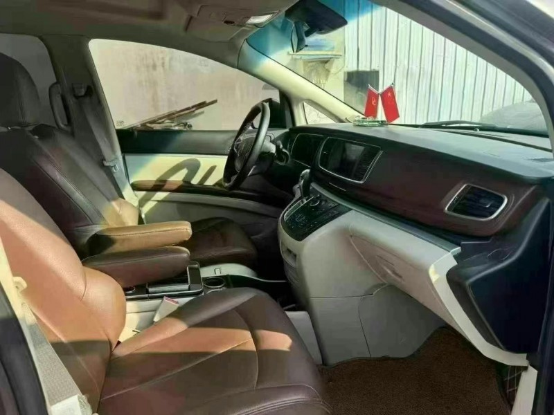 枣庄17年别克GL85