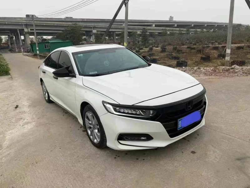 广州19年本田雅阁2