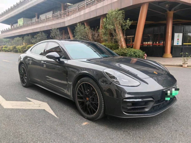 上海21年保時捷Panamera新能源2