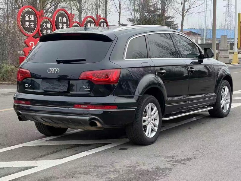 枣庄15年奥迪Q77