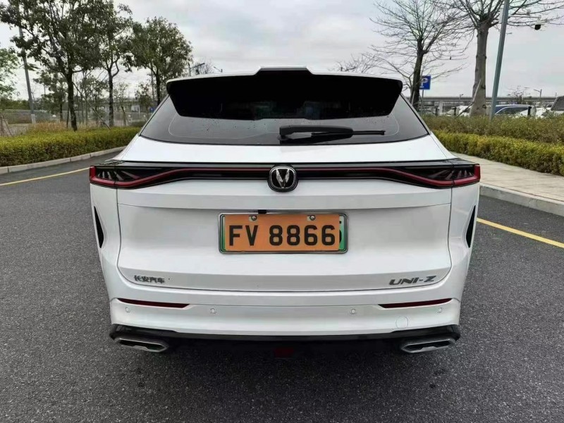 深圳24年長安汽車UNI8