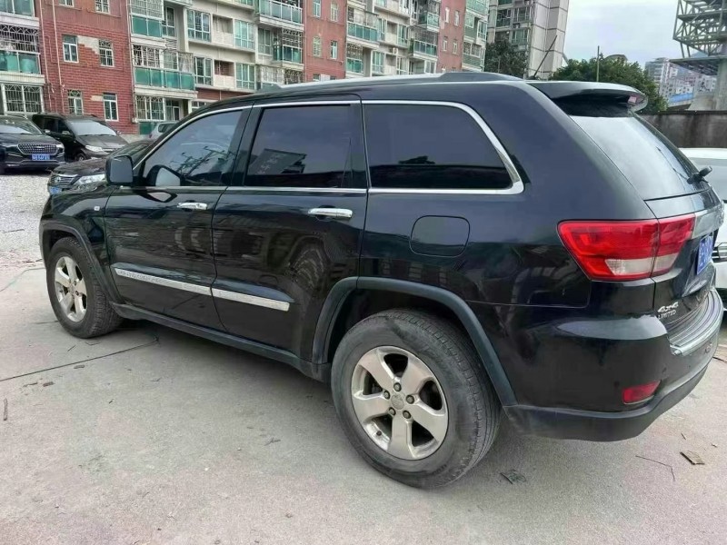 廣州11年Jeep大切諾基6