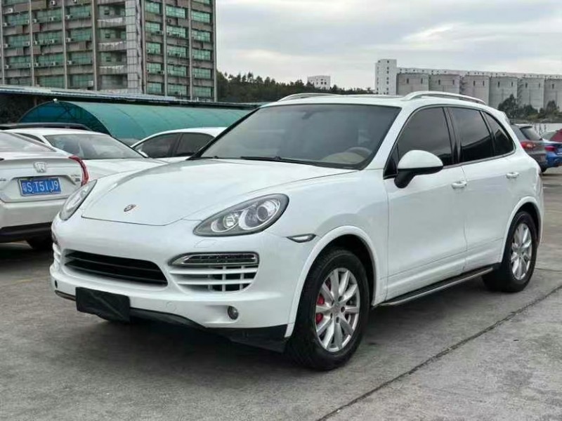 东莞12年保时捷卡宴2