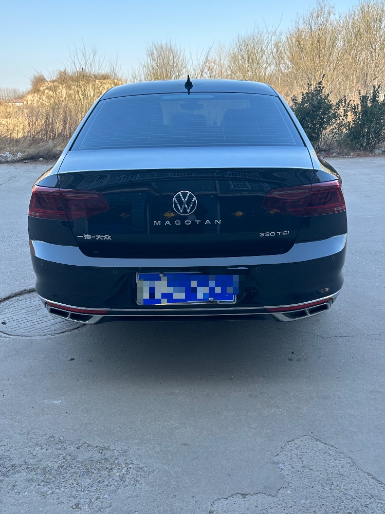 济宁24年大众迈腾8
