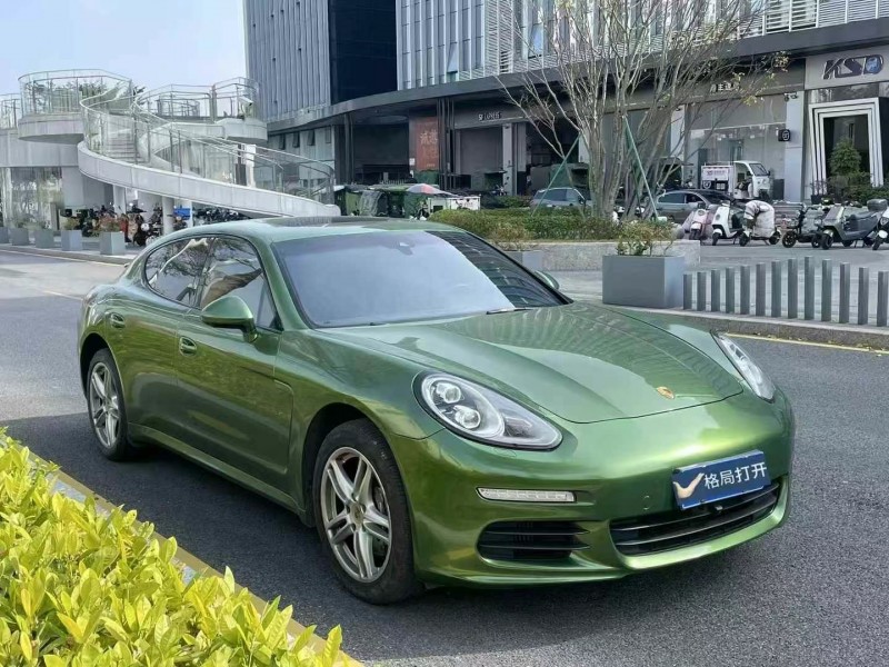 广州16年保时捷帕拉梅拉3