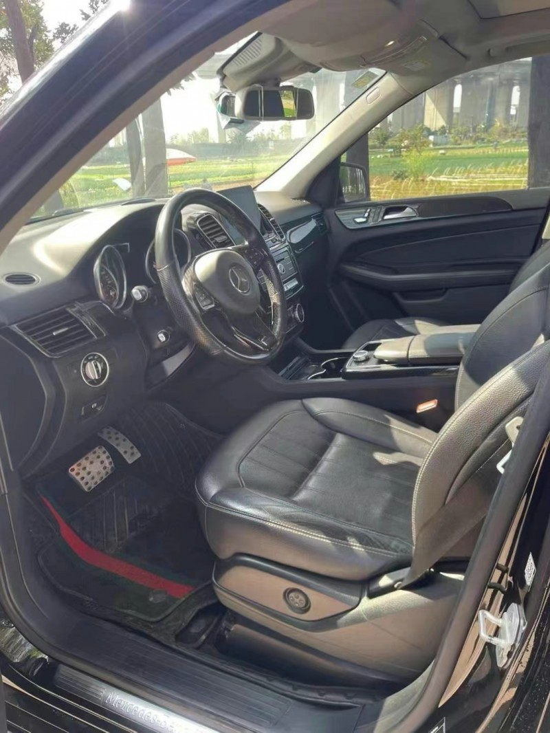 广州17年巴博斯GLE6