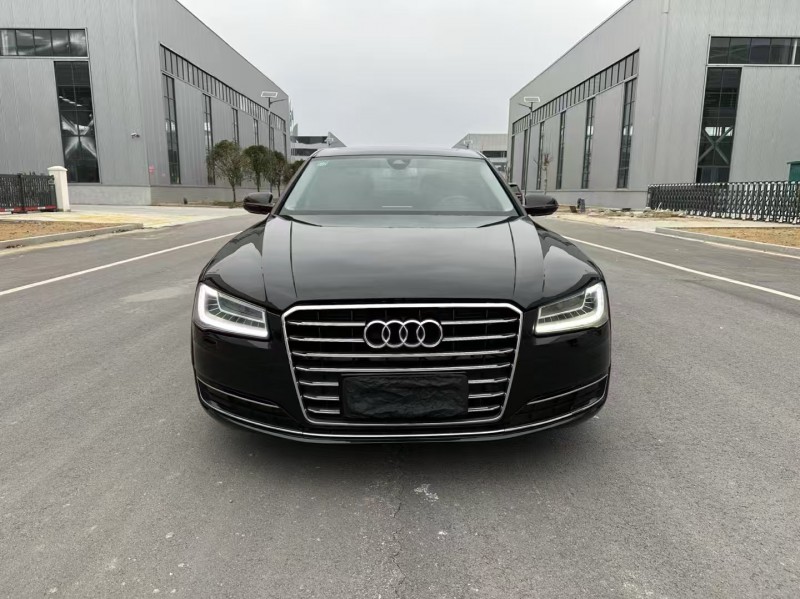 徐州18年奥迪A8L1