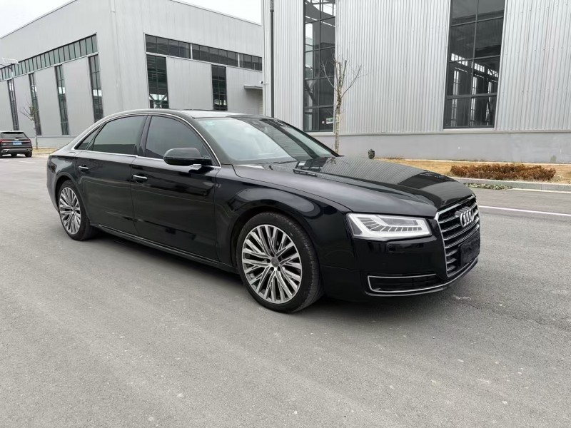 徐州18年奥迪A8L2