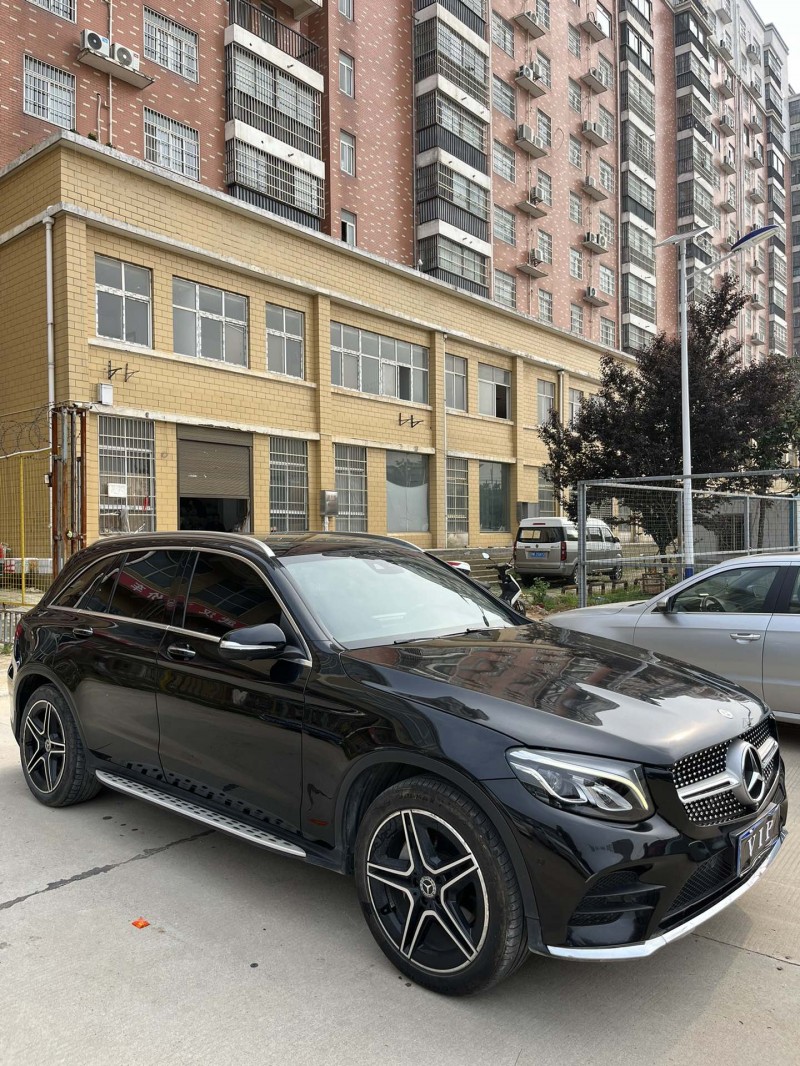 武汉19年奔驰GLC3