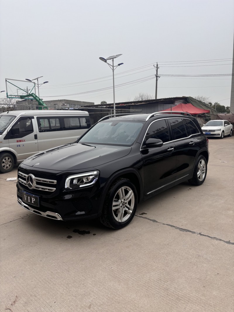 武汉22年奔驰GLB2