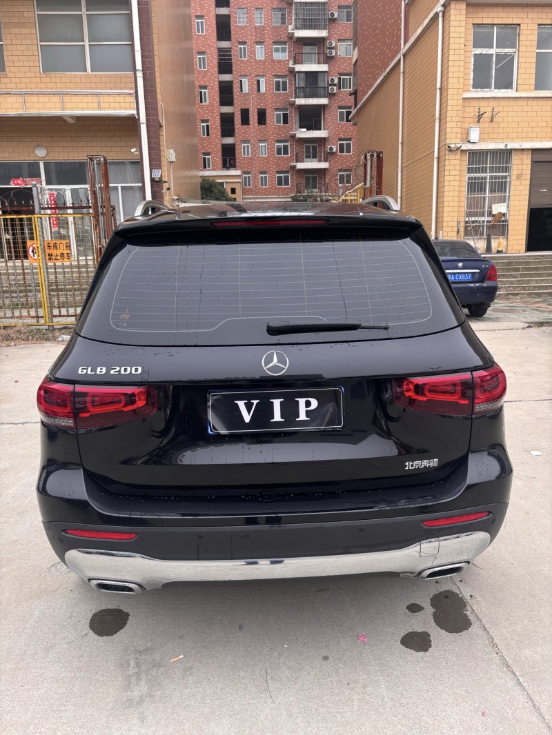 武汉22年奔驰GLB9