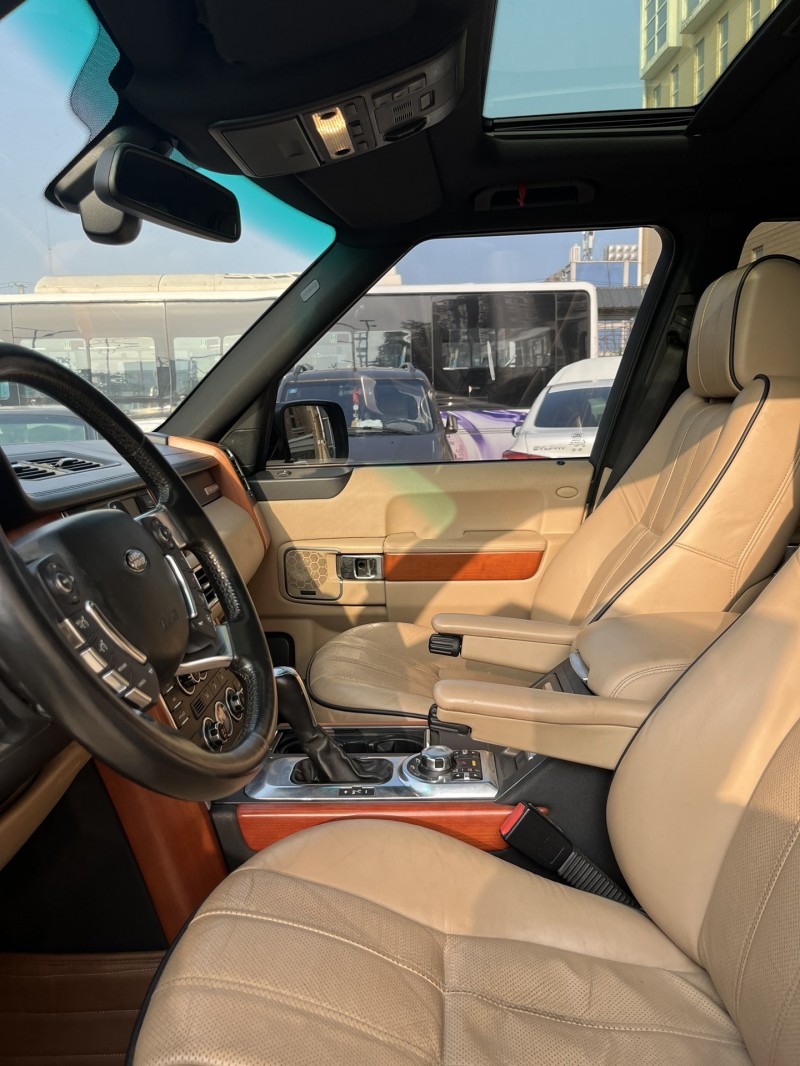 武汉12年路虎揽胜行政7