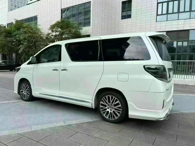 佛山11年豐田埃爾法4