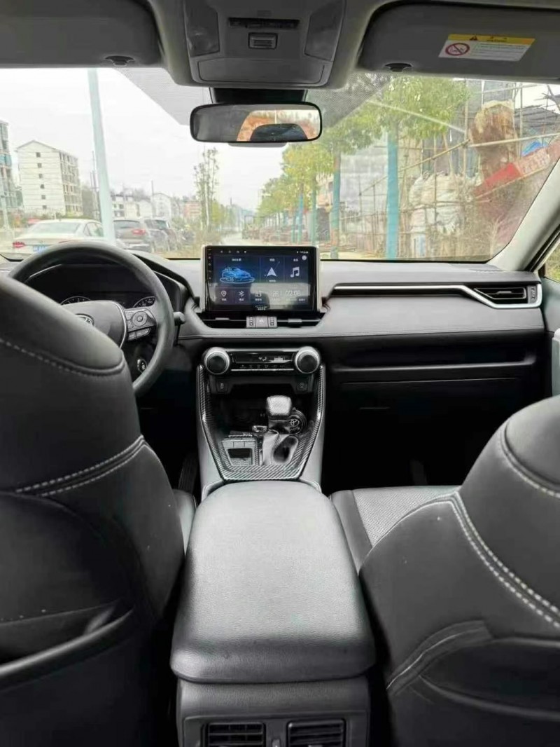 邵阳20年丰田RAV4荣放3
