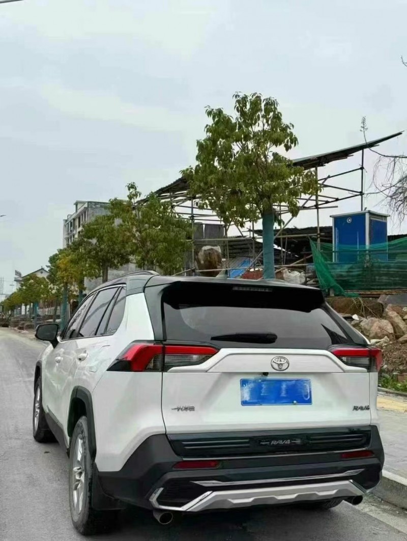 邵阳20年丰田RAV4荣放7