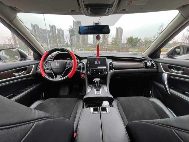 东莞19年本田冠道4