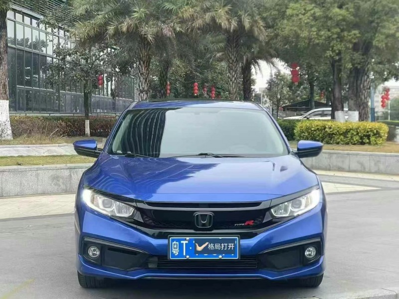 东莞22年本田思域1