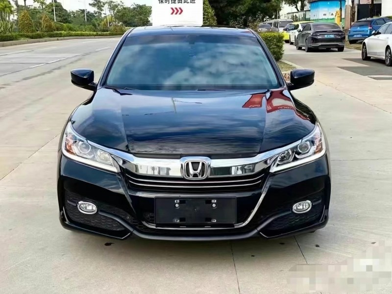 广州18年本田雅阁1