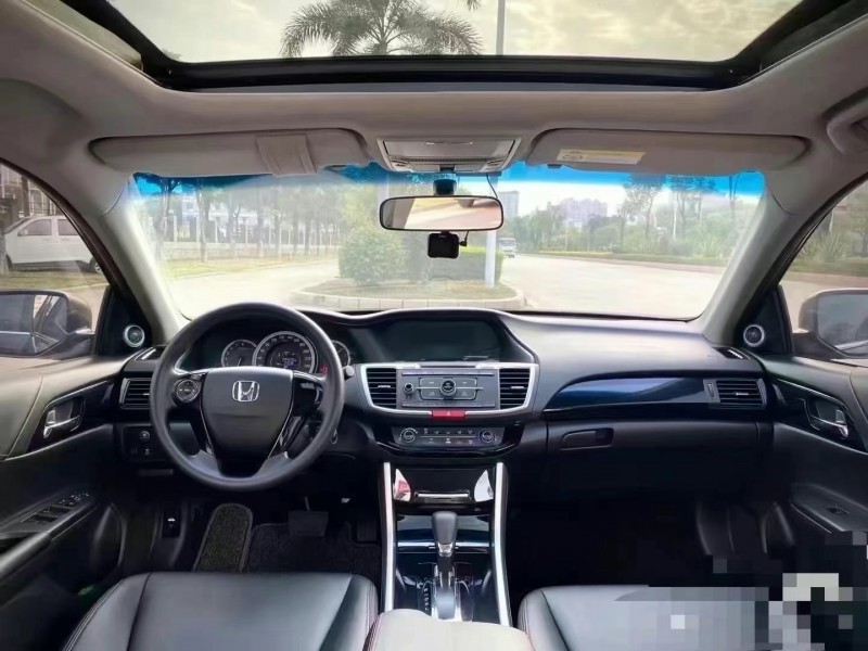 广州18年本田雅阁4