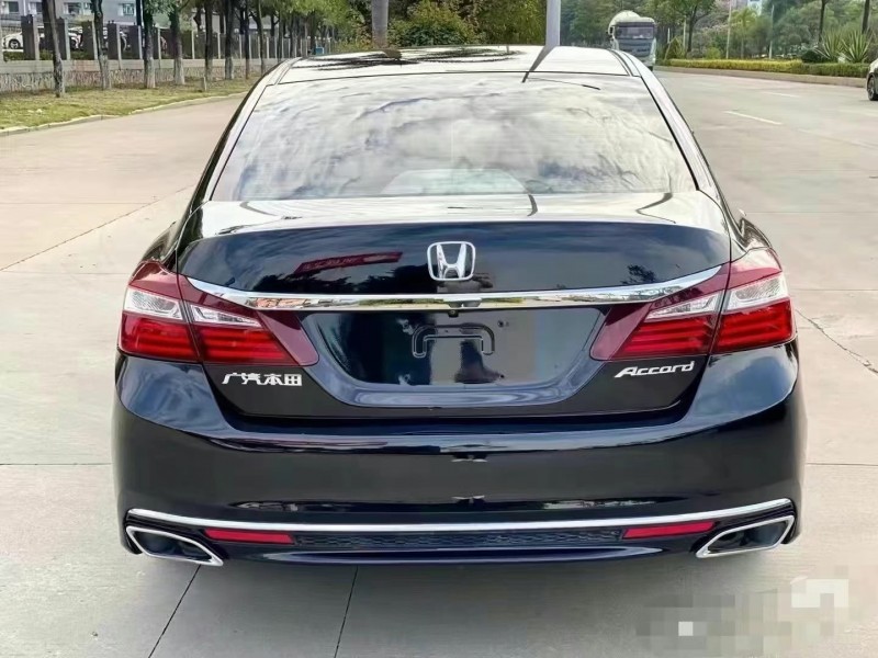 广州18年本田雅阁5