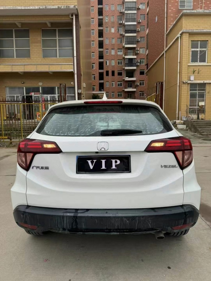 武汉17年本田缤智9