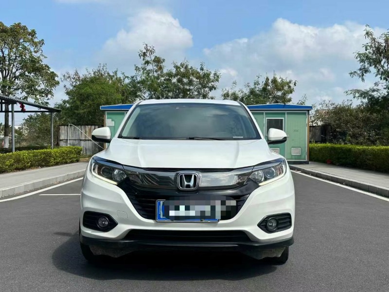 东莞22年本田缤智1