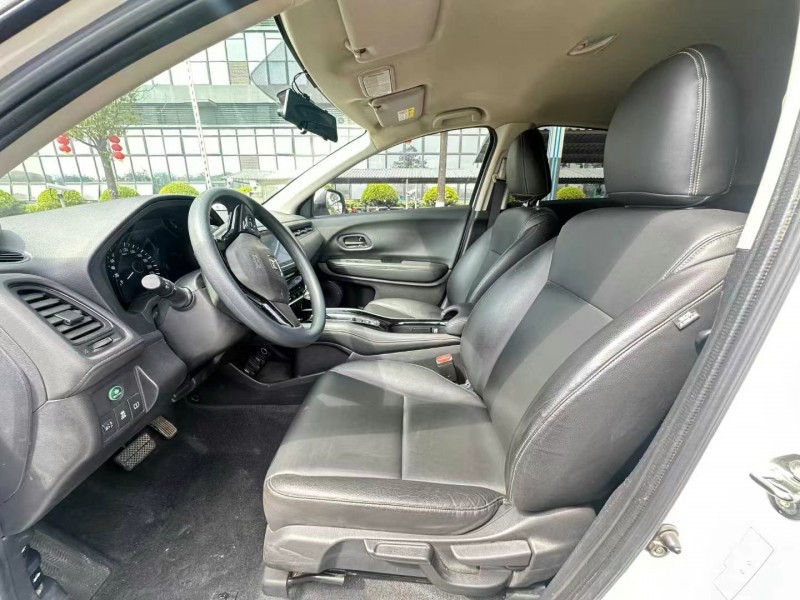 东莞22年本田缤智6