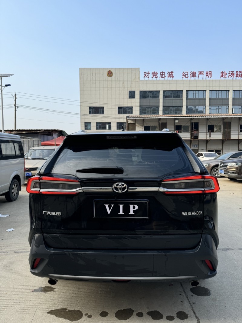 武汉22年丰田威兰达4