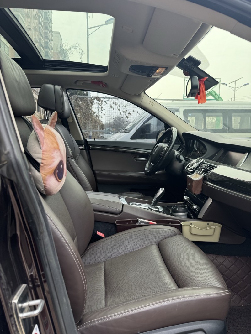 武汉16年宝马5系9