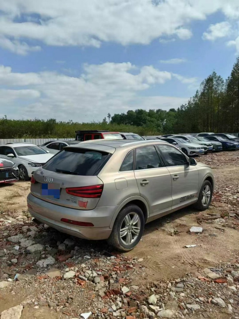 青岛14年奥迪Q35